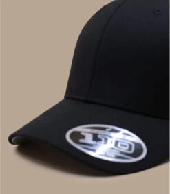 Flexfit 110 Adjustable Black -Mode Chapeaux Magasin 110 adjustable black 1