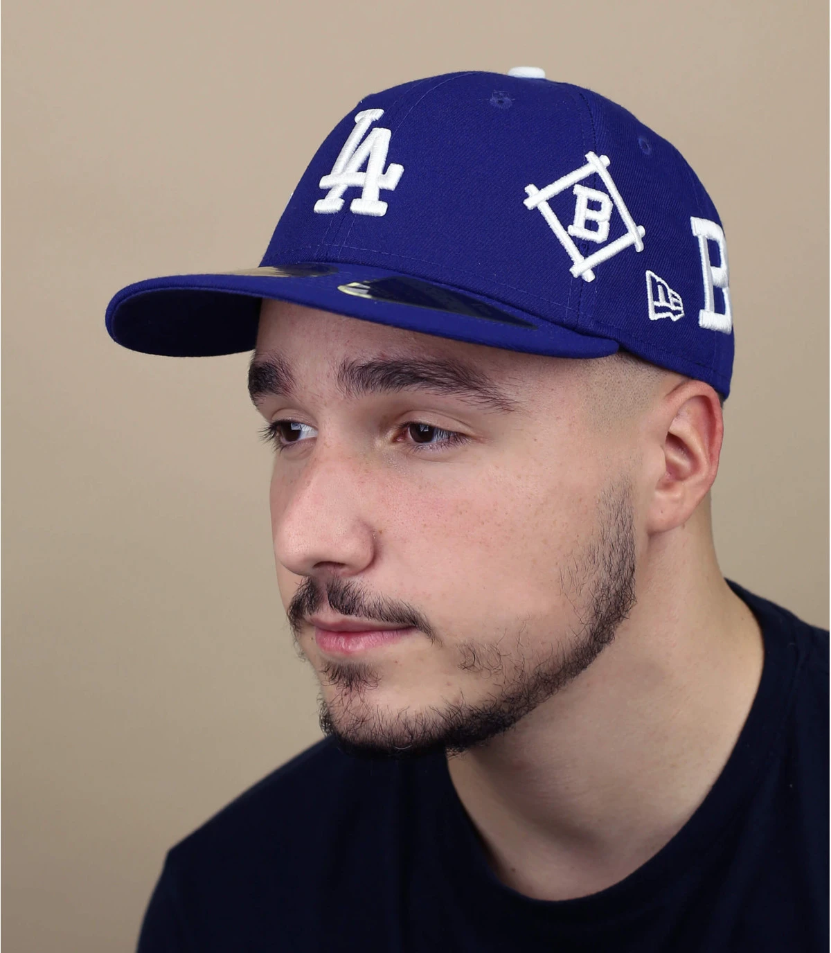 NEW ERA All Over Logo 5950 Low Profile LA 1 NEW ERA All Over Logo 5950 Low Profile LA