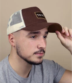 Badge Logo Trucker Chocolate