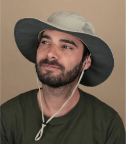 Columbia Bora Bora Booney Fossil