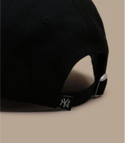 NEW ERA Casquette Wmn Strawberry 9Forty NY Black -Mode Chapeaux Magasin casquette wmn strawberry 9forty ny black 4