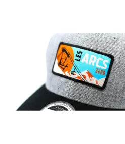 Curve Les Arcs -Mode Chapeaux Magasin curve les arcscasquette20les20Arcs20gris20noir