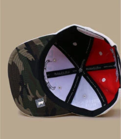 Mitchell & Ness Cut Away Bulls -Mode Chapeaux Magasin cut away bulls 5