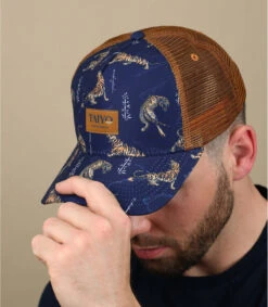 Japan Tigers Trucker