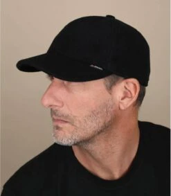 Jockey Earflap Black