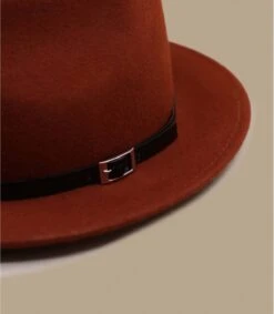 Mila Brique -Mode Chapeaux Magasin lyna brique 1