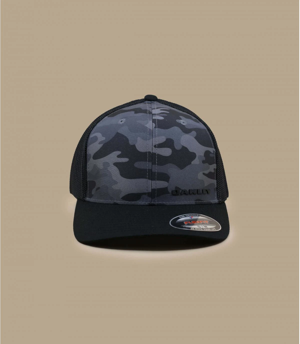 Oakley Trucker Blackout Camo 2 Oakley Trucker Blackout Camo – Image 2