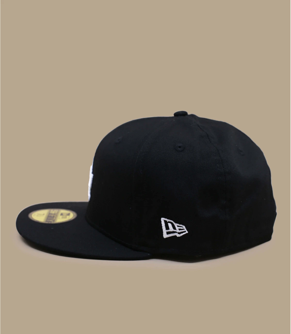 NEW ERA Side Patch 5950 LA Black 4 NEW ERA Side Patch 5950 LA Black – Image 4