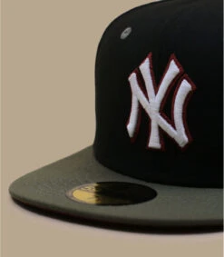 NEW ERA Side Patch 59Fifty New York Yankees Black New Olive -Mode Chapeaux Magasin side patch 59fifty new york yankees black new olive 2