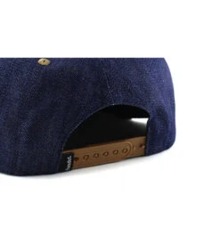 Snapback Crown Land Denim Brown -Mode Chapeaux Magasin snapback crown land denim brownWinter20is20here20Snapback20Crown20Land20denim20brown