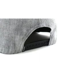 Snapback The Wall Grey Black -Mode Chapeaux Magasin snapback the wall grey blackWinter20is20here20Snapback20The20Wall20grey20black