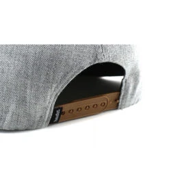 Snapback Winter Is Coming Grey Brown -Mode Chapeaux Magasin snapback winter is coming grey brownWinter20is20here20Snapback20Winter20is20Coming20grey20brown