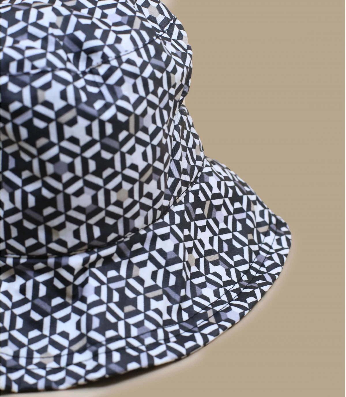 Télia Noir 3 Télia Noir – Image 3